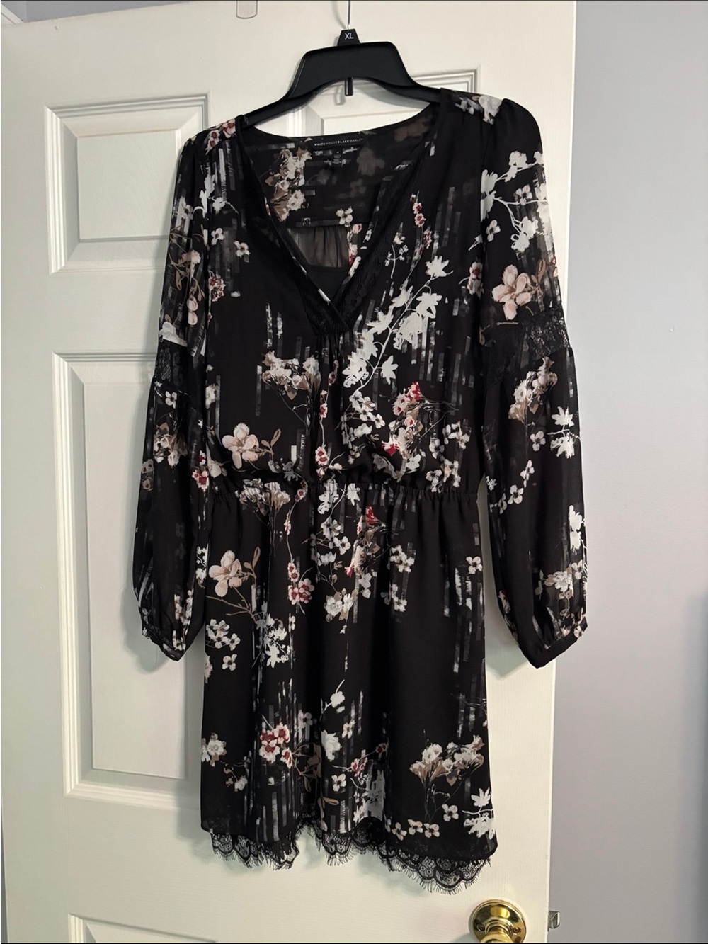 White House Black Market Floral V-Neck Long Sleeve Dress